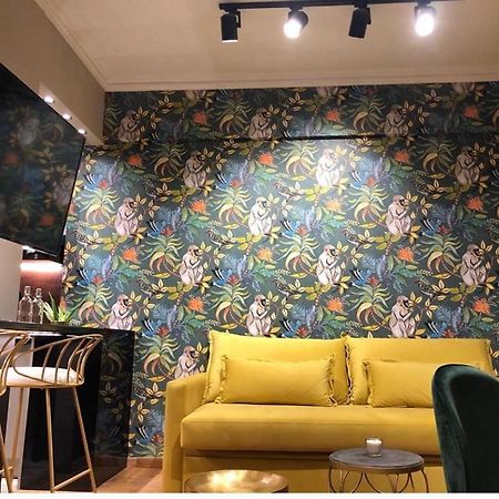 Soho Apartments Athena Bagian luar foto