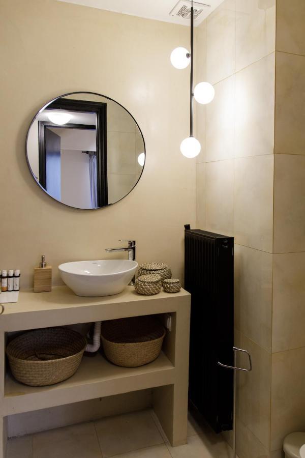 Soho Apartments Athena Bagian luar foto